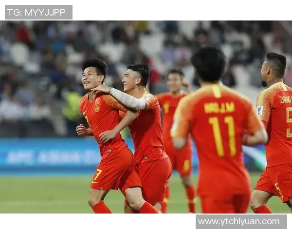 因伤打封闭针坚持比赛的足球明星与背后励志故事揭秘